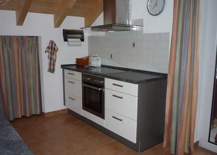 Iselerblick باد هينديلانغ